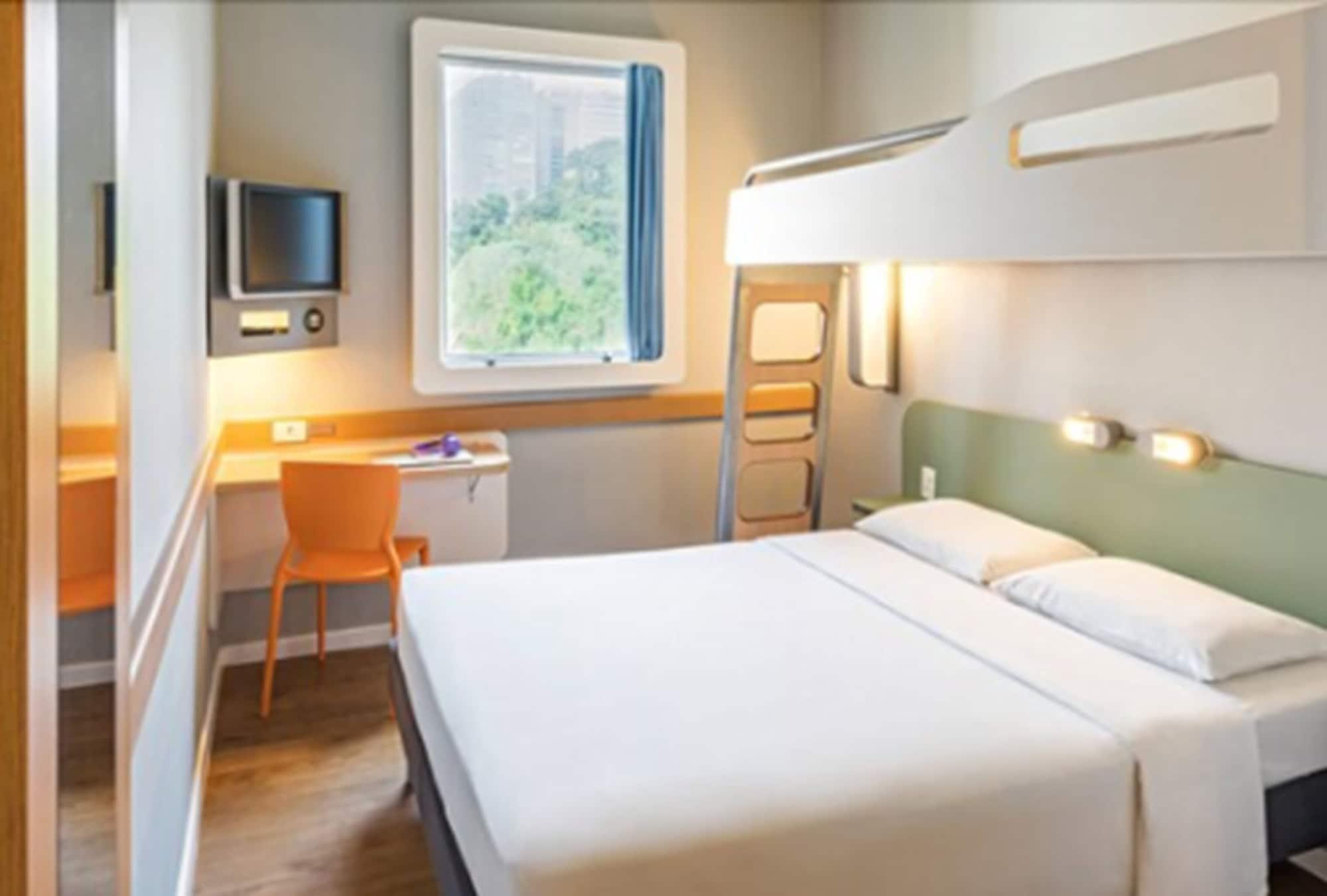 ibis budget Belem Buitenkant foto
