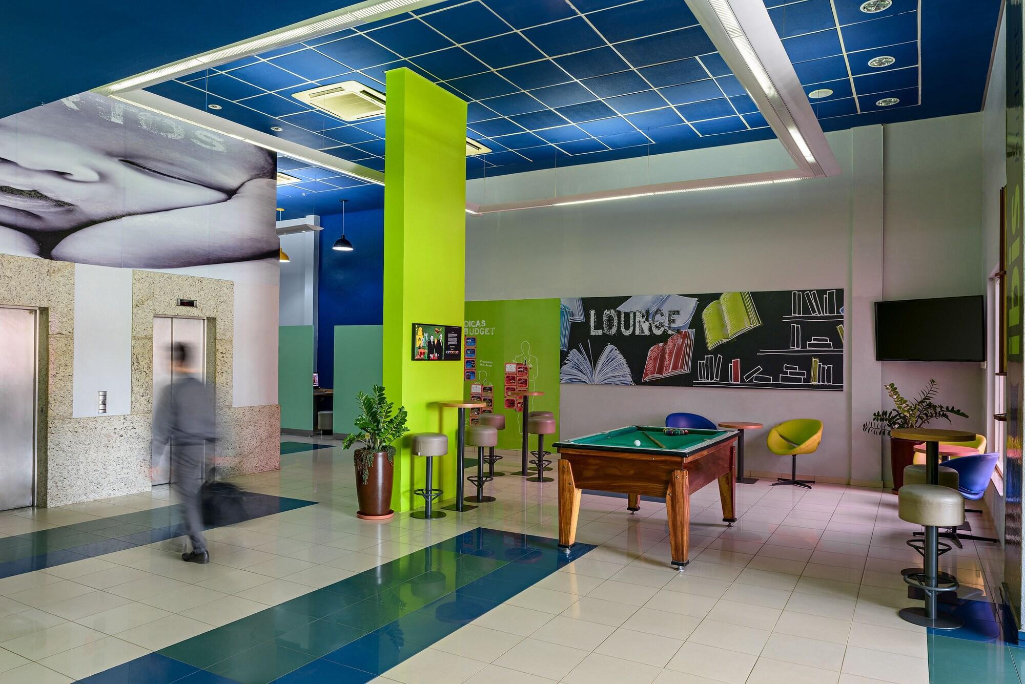 ibis budget Belem Buitenkant foto