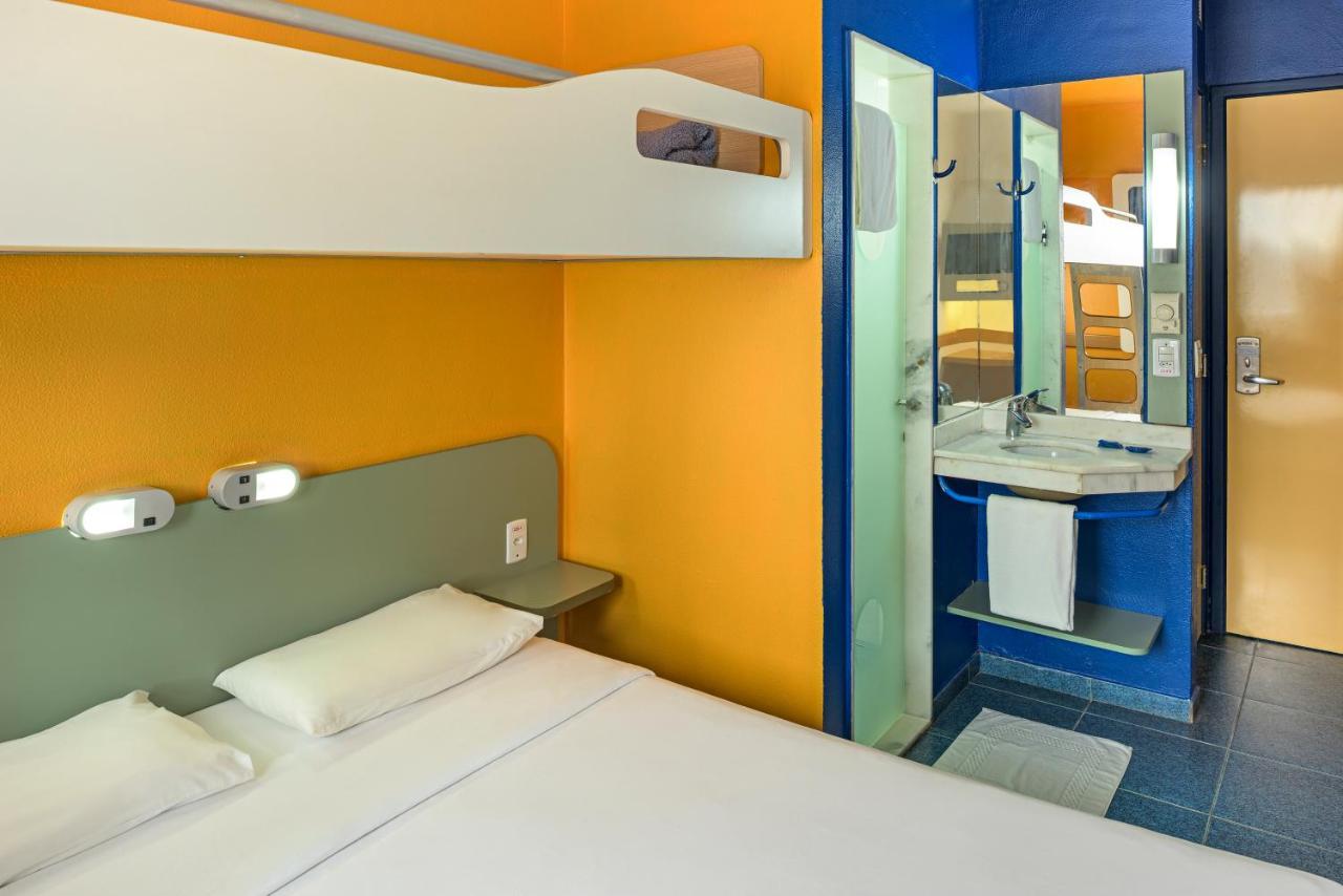 ibis budget Belem Buitenkant foto